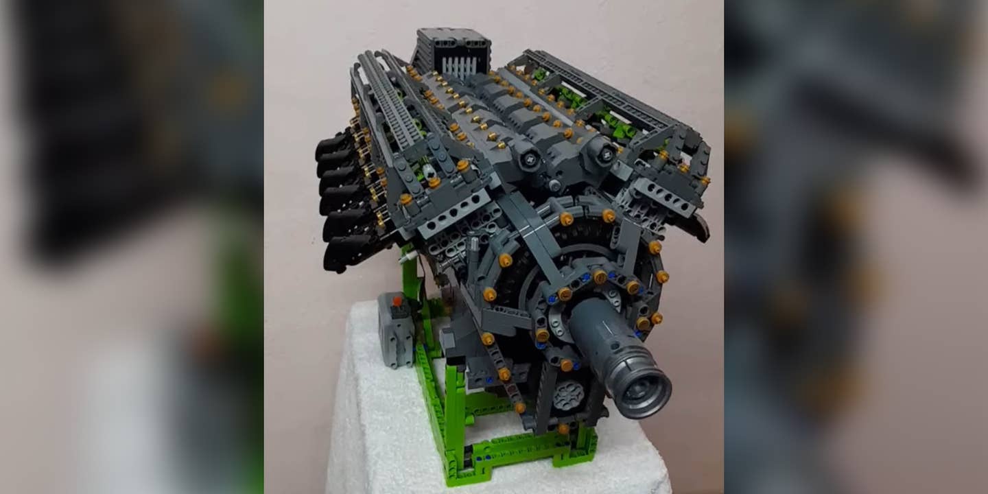This Working Lego Rolls-Royce Merlin Engine Would Make the Allies Proud