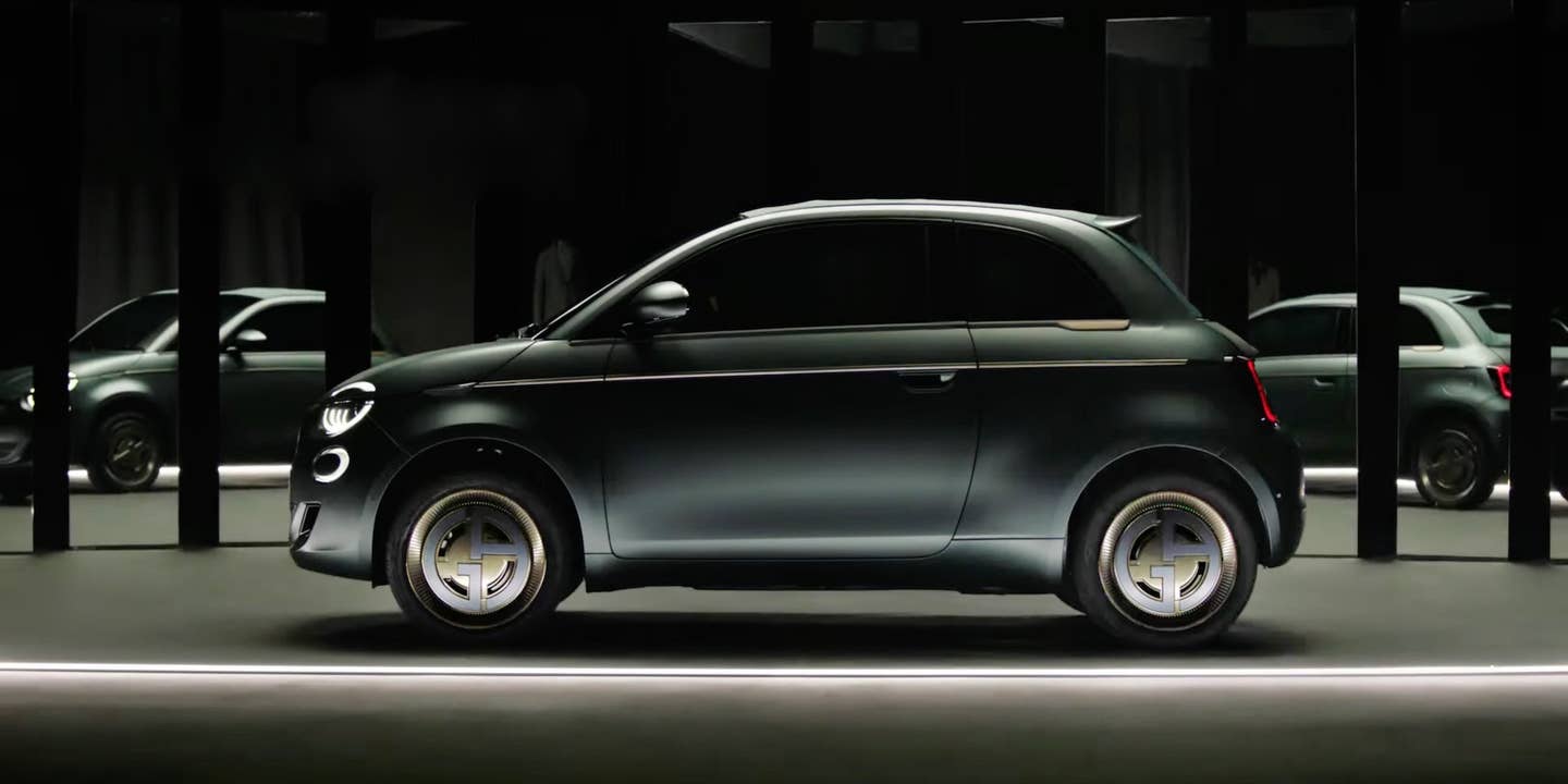 These Bespoke Fiat 500 Wheels Are Flamboyant and I Love Them